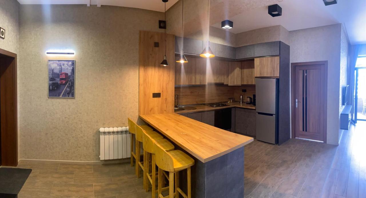 Apartment Near 28 Mall Bakoe Buitenkant foto